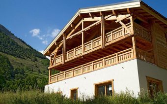 Chalet Nuance de Bleu in Alpe d'Huez , France image 1 